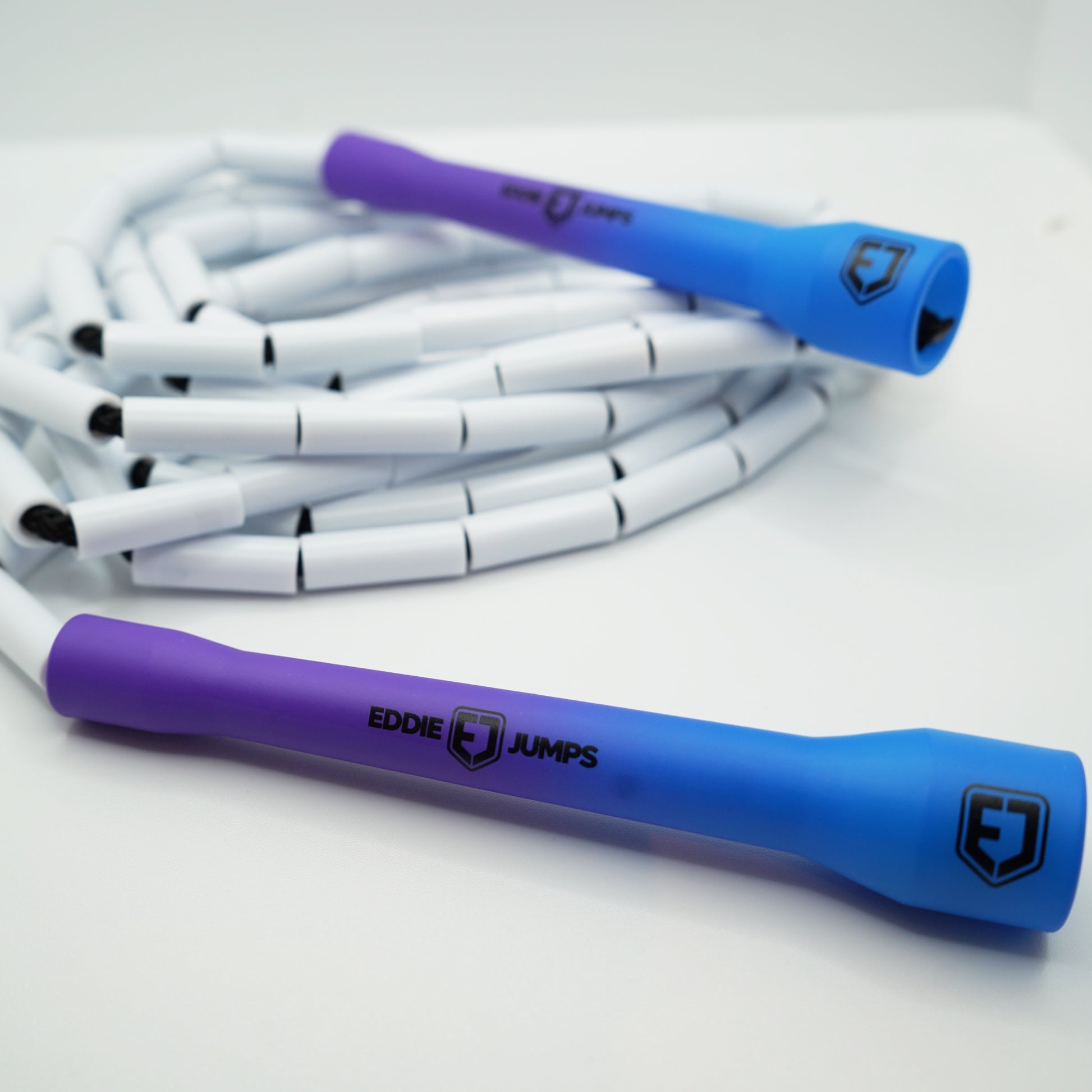 EJ MIDNIGHT BLAZE WHITE BEADED JUMP ROPE